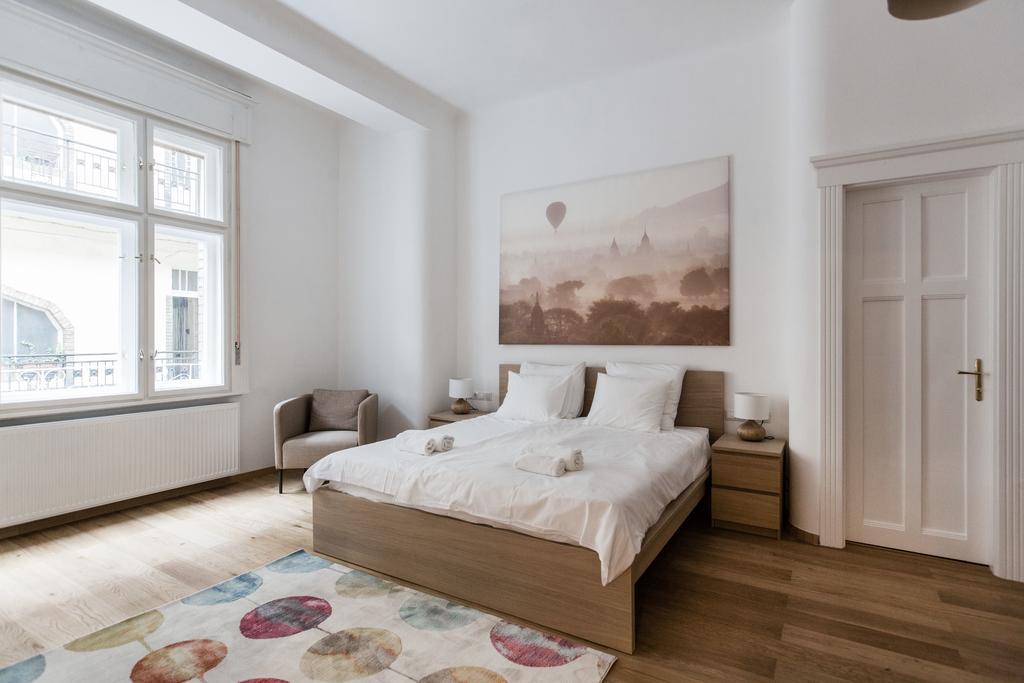 בודפשט Basilica Dream Home In The Absolute Center מראה חיצוני תמונה