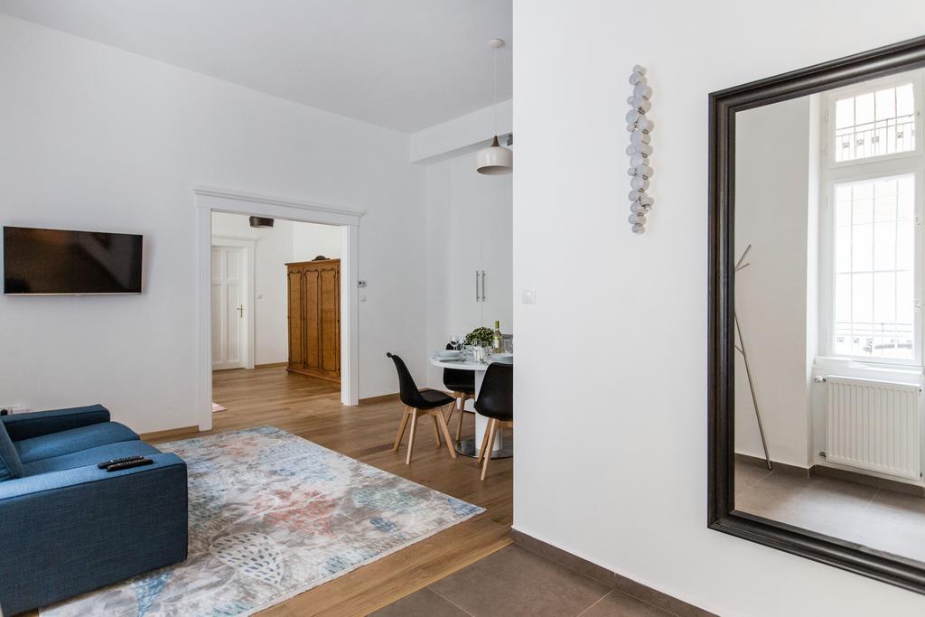בודפשט Basilica Dream Home In The Absolute Center מראה חיצוני תמונה